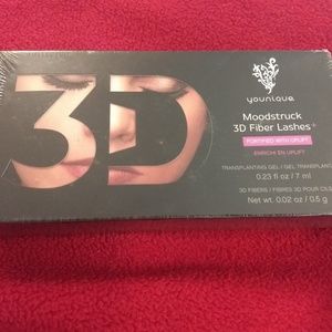 Younique Makeup - Moodstruck 3D Fiber Lashes+ by Younique Younique Makeup - Moodstruck 3D Fiber Lashes+ by Younique